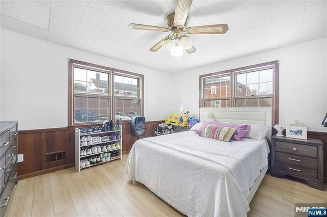 38 Sherwood Street, Clifton, NJ 07013