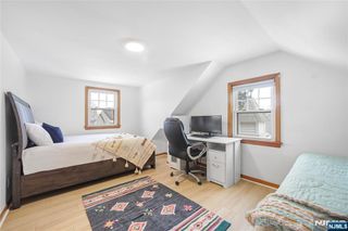 38 Sherwood Street, Clifton, NJ 07013