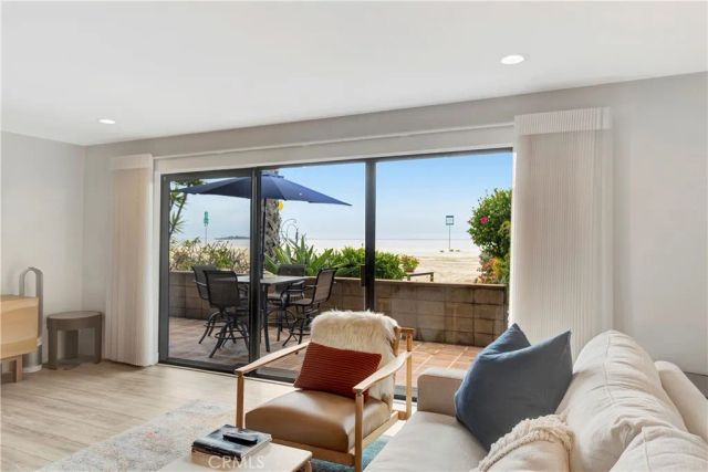 1200 E Ocean 12, Long Beach, CA 90802