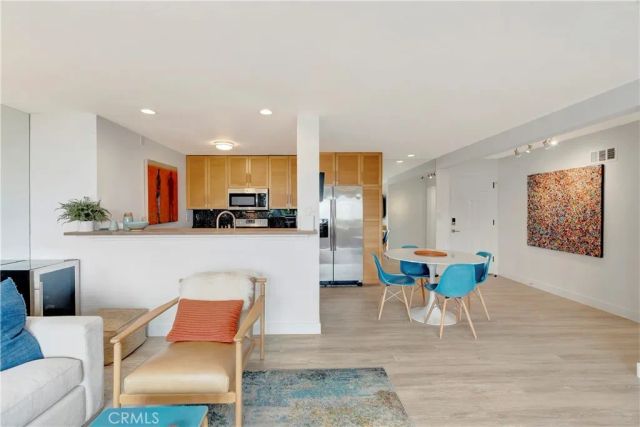 1200 E Ocean 12, Long Beach, CA 90802
