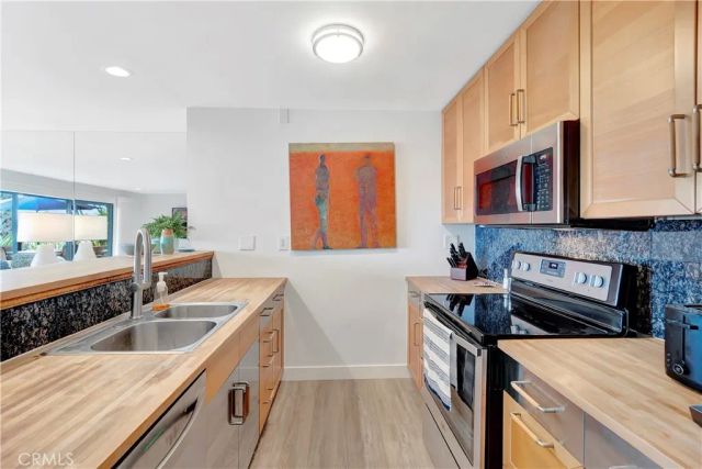 1200 E Ocean 12, Long Beach, CA 90802