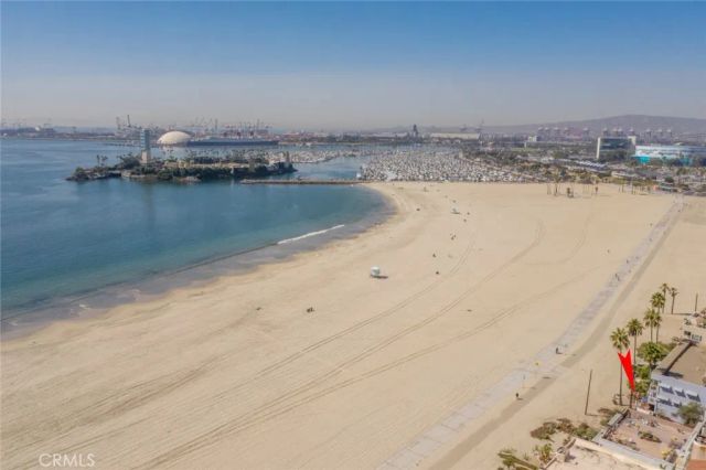 1200 E Ocean 12, Long Beach, CA 90802