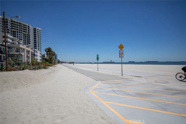 1200 E Ocean 12, Long Beach, CA 90802