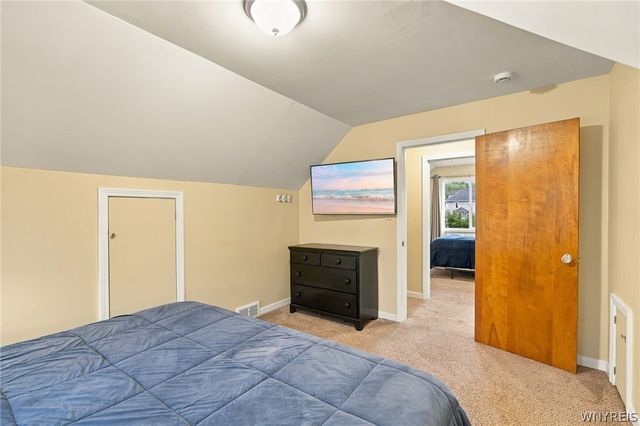 9521 Greiner Road, Clarence, NY 14031