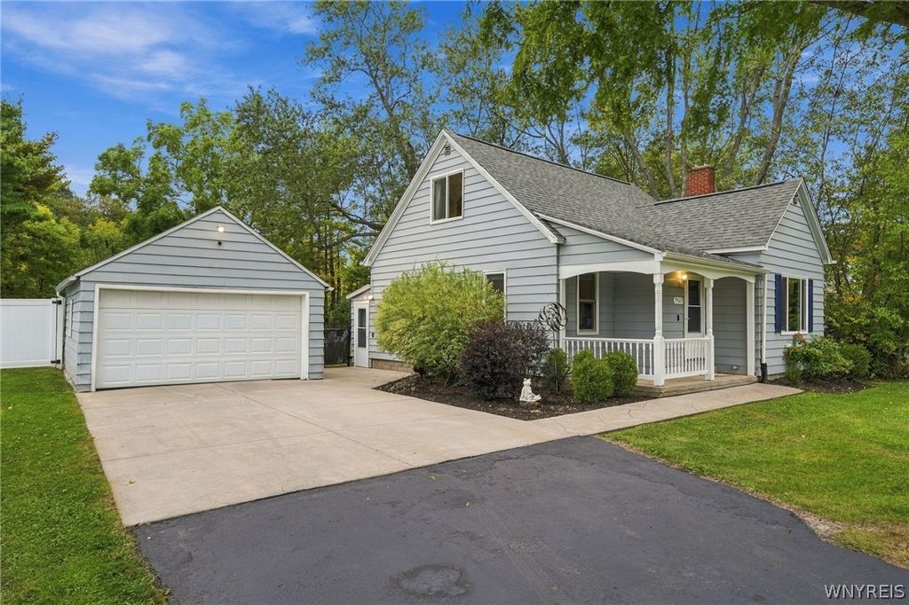 9521 Greiner Road, Clarence, NY 14031