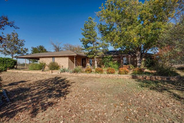 1593 WIGLEY ROAD, Iowa Park, TX 76367