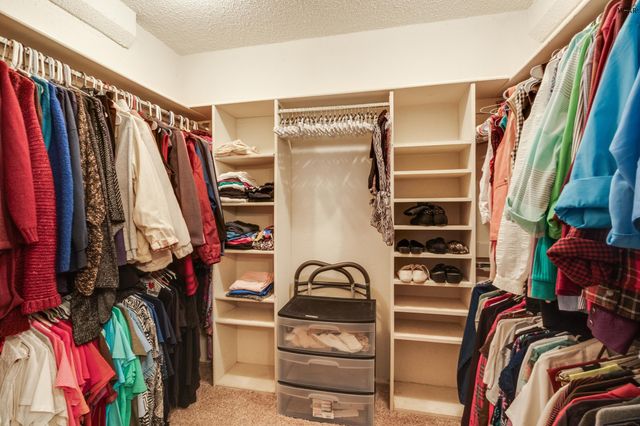 1593 WIGLEY ROAD, Iowa Park, TX 76367