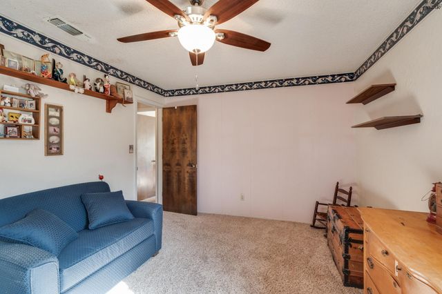 1593 WIGLEY ROAD, Iowa Park, TX 76367