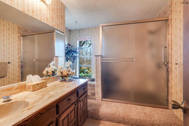 1593 WIGLEY ROAD, Iowa Park, TX 76367