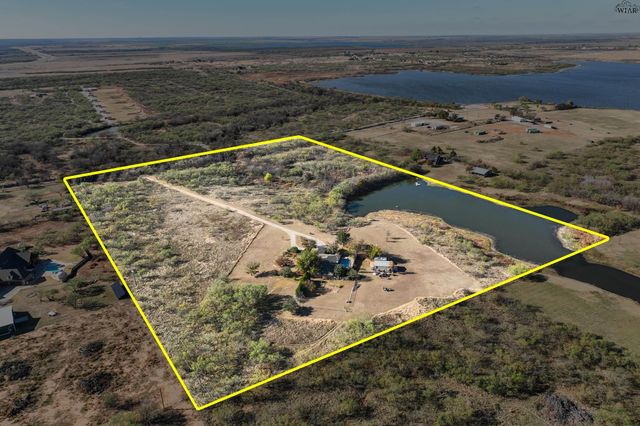 1593 WIGLEY ROAD, Iowa Park, TX 76367