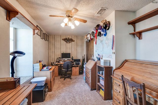 1593 WIGLEY ROAD, Iowa Park, TX 76367