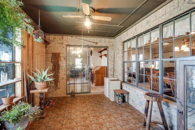 1593 WIGLEY ROAD, Iowa Park, TX 76367