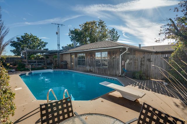 1593 WIGLEY ROAD, Iowa Park, TX 76367