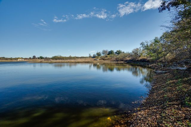 1593 WIGLEY ROAD, Iowa Park, TX 76367