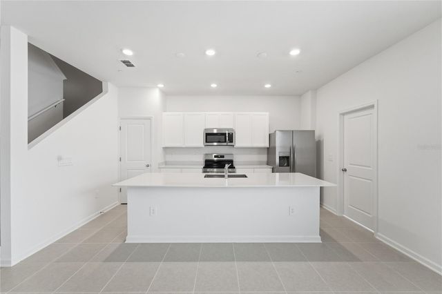 2160 RIDER RAIN LANE, Apopka, FL 32703