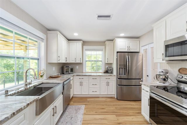 9040 SW 209TH CIRCLE, Dunnellon, FL 34431