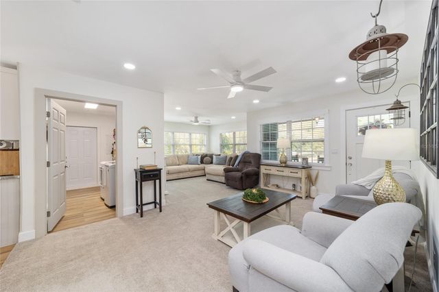 9040 SW 209TH CIRCLE, Dunnellon, FL 34431