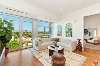 3111 Via Dolce 402, Marina Del Rey, CA 90292