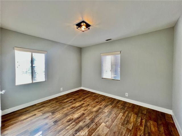 8654 Greenpoint Avenue, Riverside, CA 92503