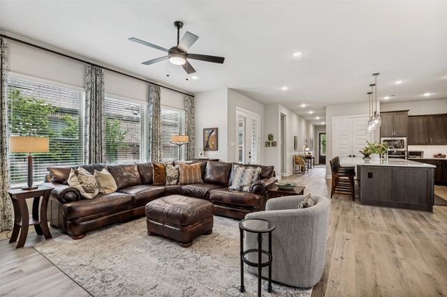 4810 Emerald Grove, Arlington, TX 76005