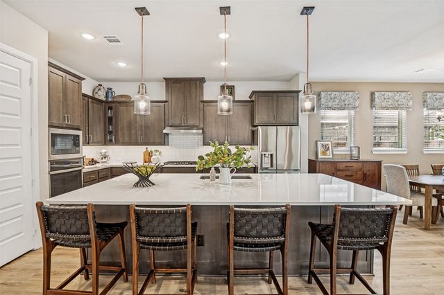 4810 Emerald Grove, Arlington, TX 76005