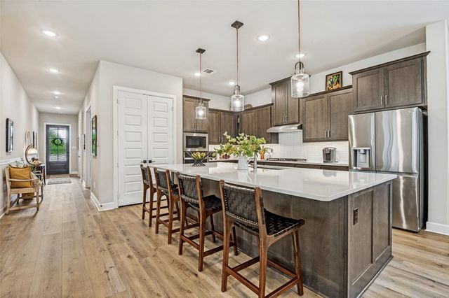 4810 Emerald Grove, Arlington, TX 76005