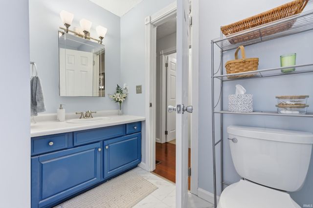 7467 E Windfree Lane, Bloomington, IN 47401
