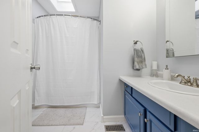 7467 E Windfree Lane, Bloomington, IN 47401