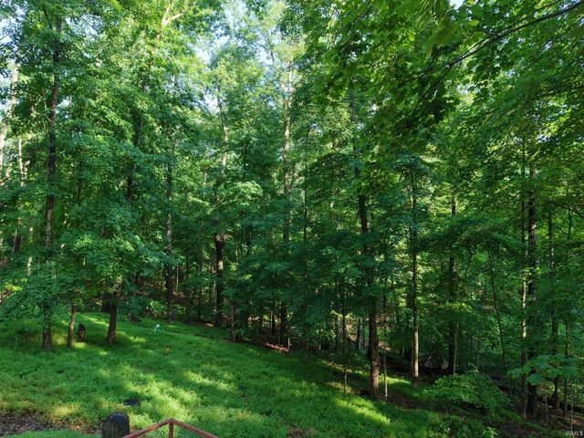 7467 E Windfree Lane, Bloomington, IN 47401