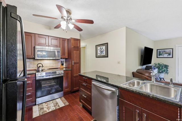 7467 E Windfree Lane, Bloomington, IN 47401