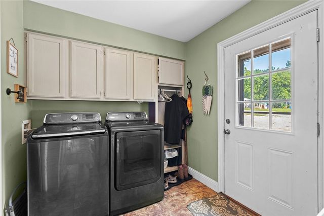 11419 Cripps Road, Gentry, AR 72734