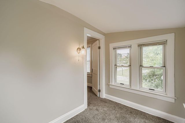 19 E Castle Road, Columbus, OH 43207