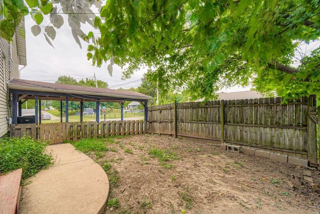 19 E Castle Road, Columbus, OH 43207