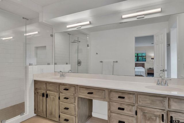 1110 Windsong Lane, Longview, TX 75605