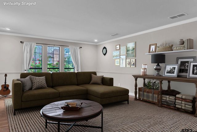 1110 Windsong Lane, Longview, TX 75605