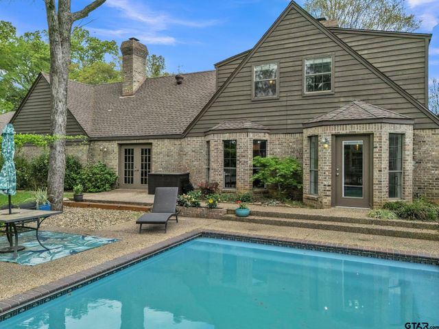 1110 Windsong Lane, Longview, TX 75605