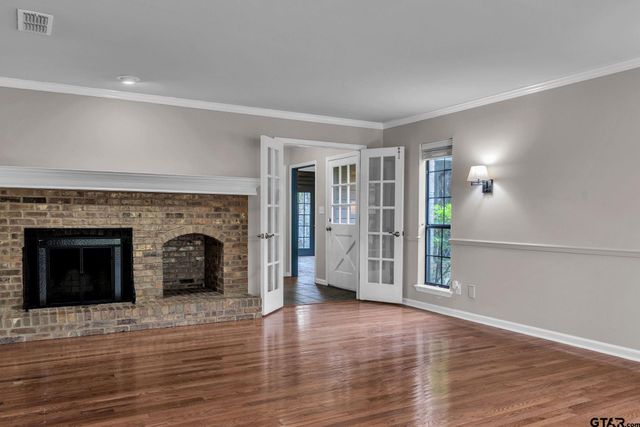 1110 Windsong Lane, Longview, TX 75605