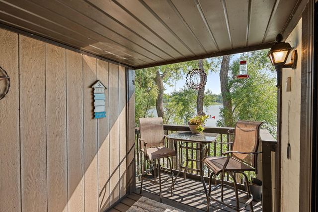 5015 Spinnaker Unit C Lane, Crown Point, IN 46307