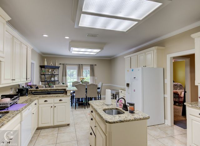 5345 Vermilion Place, Keithville, LA 71047