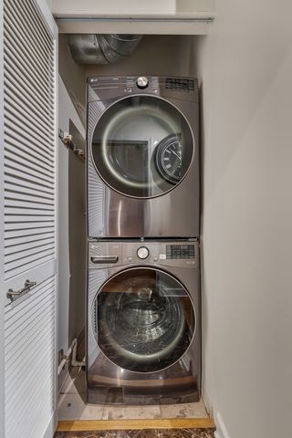 125 E 13TH Street 1002, Chicago, IL 60605