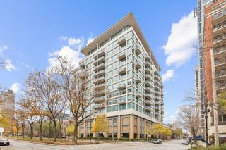 125 E 13TH Street 1002, Chicago, IL 60605