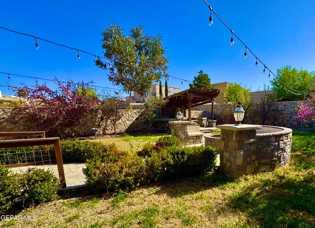 7332 STEVE DEGROAT Drive, El Paso, TX 79911