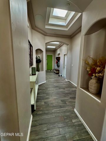 7332 STEVE DEGROAT Drive, El Paso, TX 79911