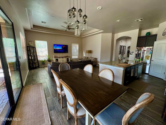 7332 STEVE DEGROAT Drive, El Paso, TX 79911