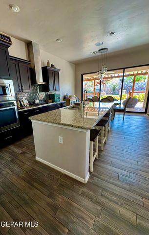 7332 STEVE DEGROAT Drive, El Paso, TX 79911