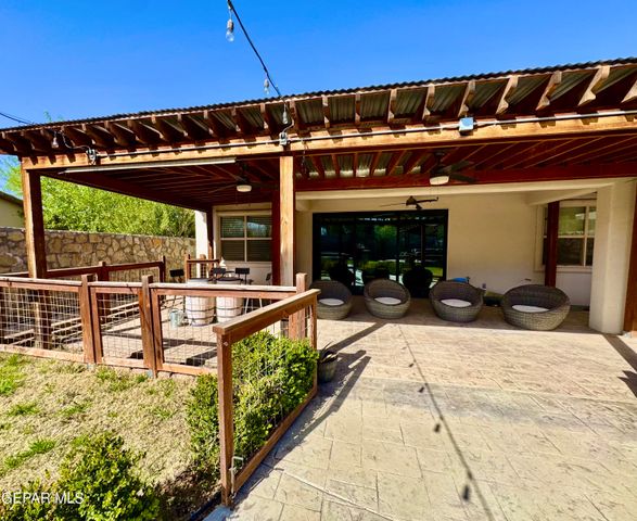 7332 STEVE DEGROAT Drive, El Paso, TX 79911