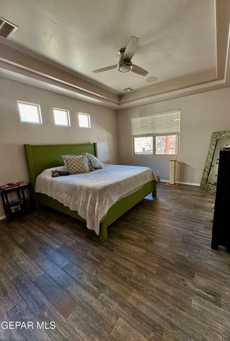 7332 STEVE DEGROAT Drive, El Paso, TX 79911