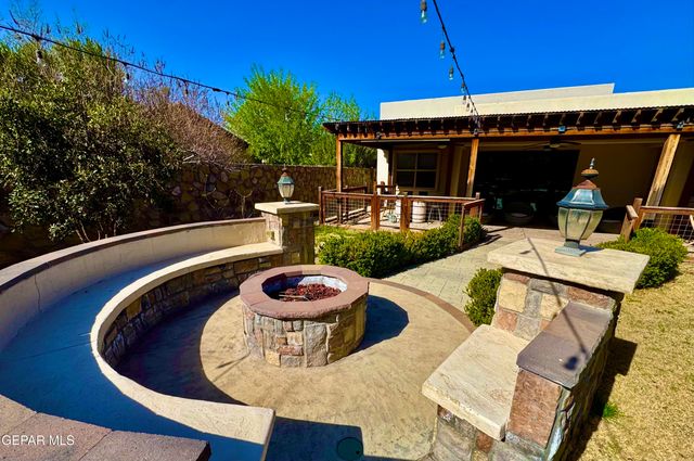 7332 STEVE DEGROAT Drive, El Paso, TX 79911