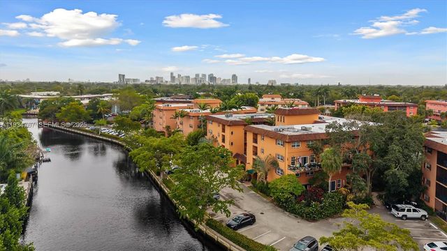 620 Tennis Club Dr 110, Fort Lauderdale, FL 33311