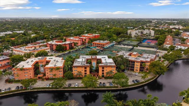 620 Tennis Club Dr 110, Fort Lauderdale, FL 33311